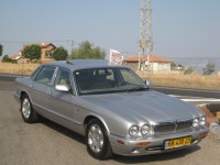 יגואר&nbsp;סוברין&nbsp;ארוך אוט' 4.0&nbsp;2001
