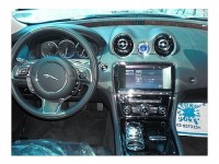 יגואר&nbsp;XJ החדשה&nbsp;LUXURY SWB אוט' דיזל 3.0&nbsp;2010
