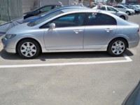 הונדה&nbsp;סיויק החדשה 4 דלתות&nbsp;COMFORT אוט' 1.8 (מתיחת פנים)&nbsp;2009