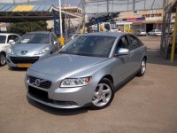וולוו&nbsp;S-40&nbsp;LUXURY אוט' 2.0&nbsp;2011