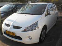 מיצובישי&nbsp;גרנדיס&nbsp;COMFORT אוט' 2.4&nbsp;2009