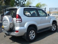 טויוטה&nbsp;לנד קרוזר קצר&nbsp;TDI  אוט' קצר דיזל 3.0&nbsp;2004