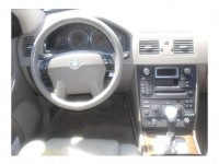 וולוו&nbsp;XC90&nbsp;T5 אוט' 5 מקומות 2.5&nbsp;2004
