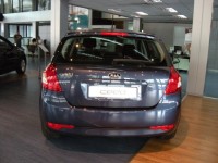 קיה&nbsp;סיד&nbsp;LX אוט' 1.6&nbsp;2011