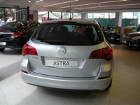 אופל&nbsp;אסטרה החדשה&nbsp;ESSENTIA אוט' 5 דל' 1.6&nbsp;2011