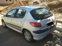 פיג'ו&nbsp;206&nbsp;XLINE אוט' 1.4&nbsp;2004