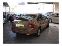 וולוו&nbsp;S-40&nbsp;אוט' 2.4 (140 כ''ס)&nbsp;2008