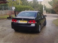 הונדה&nbsp;סיויק החדשה 4 דלתות&nbsp;LS אוט' 1.8&nbsp;2008
