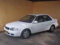 טויוטה&nbsp;קורולה החדשה&nbsp;GLI אוט' 1.6 (מתיחת פנים)&nbsp;2002