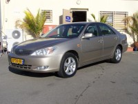 טויוטה&nbsp;קאמרי&nbsp;GLI אוט' 2.2&nbsp;2004