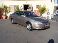 טויוטה&nbsp;קאמרי&nbsp;GLI אוט' 2.2&nbsp;2004