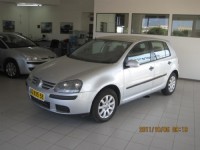 פולקסווגן&nbsp;גולף החדשה&nbsp;COMFORTLINE FSI אוט' 2.0&nbsp;2005