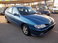 רנו&nbsp;מגאן&nbsp;RXT ידני 1.6&nbsp;1996