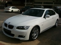 ב.מ.וו&nbsp;סדרה 3 קופה/קבריולט&nbsp;I 330 אוט' קופה 3.0&nbsp;2010