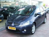 מיצובישי&nbsp;גרנדיס&nbsp;COMFORT אוט' 2.4&nbsp;2008