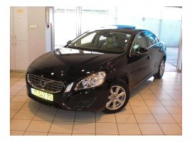 וולוו&nbsp;S-60&nbsp;ACTIVE אוט' 2.0&nbsp;2011