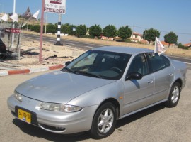 שברולט&nbsp;אלרו&nbsp;אוט' 2.4&nbsp;2001
