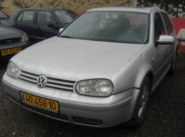 פולקסווגן&nbsp;גולף&nbsp;HIGHLINE V5 אוט' 2.3 (150 כ''ס)&nbsp;2001