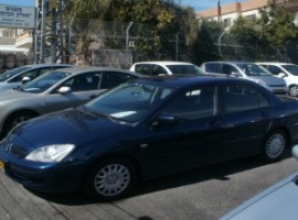 מיצובישי&nbsp;לנסר קלאסיק&nbsp;COMFORT אוט' 1.6&nbsp;2009