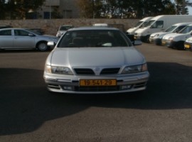 ניסאן&nbsp;מקסימה&nbsp;SE אוט' 2.0&nbsp;1998