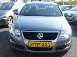 פולקסווגן&nbsp;פאסט החדשה&nbsp;COMFORTLINE FSI אוט' 2.0&nbsp;2006