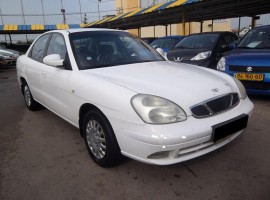 דייהו&nbsp;נובירה&nbsp;SXL אוט' 1.6&nbsp;2004