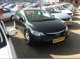 הונדה&nbsp;סיויק החדשה 4 דלתות&nbsp;COMFORT אוט' 1.8 (מתיחת פנים)&nbsp;2008