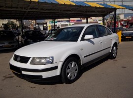 פולקסווגן&nbsp;פאסאט&nbsp;COMFORTLINE TDI אוט' 1.9&nbsp;2000