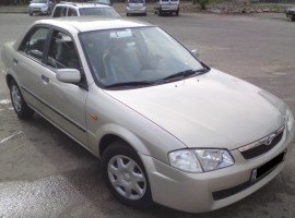 מאזדה&nbsp;323 לאנטיס&nbsp;GLX אוט'  1.6&nbsp;2001