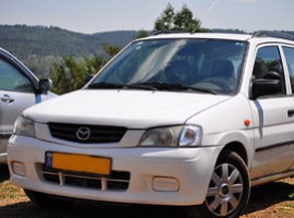 מאזדה&nbsp;דמיו&nbsp;GLX אוט' 1.5&nbsp;2002