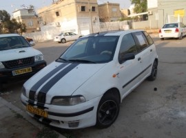 פיאט&nbsp;פונטו&nbsp;STILE ידני דיזל 1.7&nbsp;2000