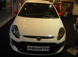 אבארט&nbsp;Punto Evo&nbsp;Abarth 1.4 ידני&nbsp;2011