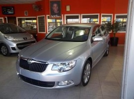 סקודה&nbsp;סופרב&nbsp;ELEGANCE TSI אוט' 1.8&nbsp;2011