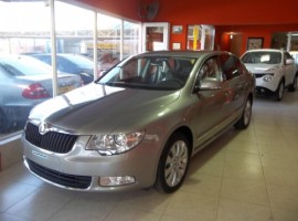 סקודה&nbsp;סופרב&nbsp;ELEGANCE TSI אוט' 1.8&nbsp;2011