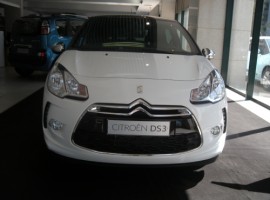 סיטרואן&nbsp;DS3&nbsp;SO CHIC אוט' 1.6&nbsp;2011