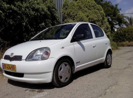 טויוטה&nbsp;יאריס&nbsp;SOL אוט' 1.3&nbsp;2003