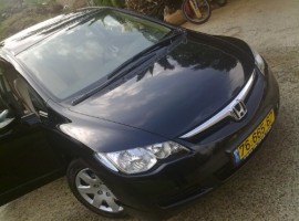 הונדה&nbsp;סיויק החדשה 4 דלתות&nbsp;LS אוט' 1.8&nbsp;2008