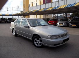 וולוו&nbsp;S-70&nbsp;SE אוט' 2.4&nbsp;2000