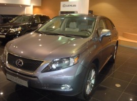 לקסוס&nbsp;RX450H&nbsp;LUXURY היבריד טיפטרוניק 3.5&nbsp;2011