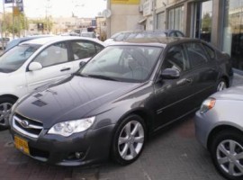 סובארו&nbsp;B4&nbsp;GL אוט' 2.0&nbsp;2009