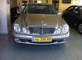 מרצדס&nbsp;E-CLASS&nbsp;E-200 קומפסור (163 כ"ס)&nbsp;2007
