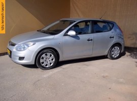 יונדאי&nbsp;i30&nbsp;CRDI-SUPEREME אוט' דיזל 1.6&nbsp;2009