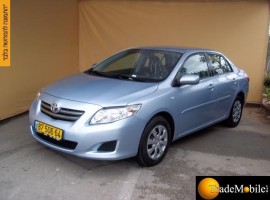 טויוטה&nbsp;קורולה החדשה&nbsp;GLI אוט' 1.6 (מתיחת פנים)&nbsp;2008