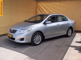 טויוטה&nbsp;קורולה החדשה&nbsp;GLI אוט' 1.6 (מתיחת פנים)&nbsp;2008