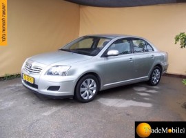 טויוטה&nbsp;קורולה החדשה&nbsp;GLI אוט' 1.6 (מתיחת פנים)&nbsp;2008