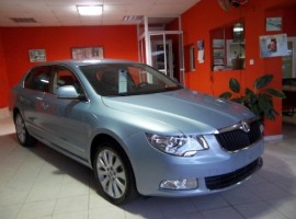 סקודה&nbsp;סופרב&nbsp;ELEGANCE TSI אוט' 1.8&nbsp;2011