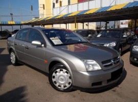 אופל&nbsp;וקטרה&nbsp;COMFORT אוט' 2.2&nbsp;2003
