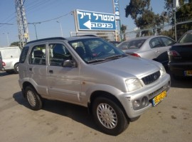 דייהטסו&nbsp;טריוס&nbsp;DX אוט' 1.3 (02-03)&nbsp;2002