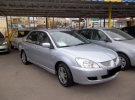 מיצובישי&nbsp;לנסר קלאסיק&nbsp;SPORT אוט' 1.6&nbsp;2005