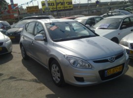 יונדאי&nbsp;i30&nbsp;INSPIRE אוט' 1.6&nbsp;2009